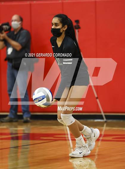 Thumbnail 3 in Tracy vs. Granite Bay (CIF SJS D2 Final) photogallery.