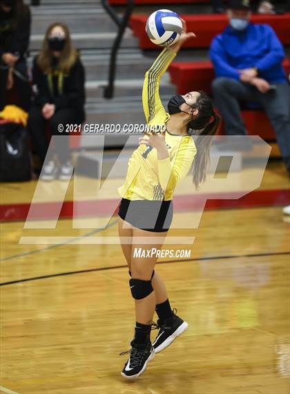 Thumbnail 3 in Tracy vs. Granite Bay (CIF SJS D2 Final) photogallery.