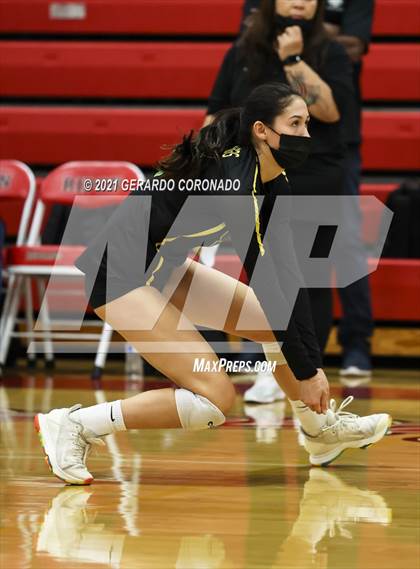 Thumbnail 3 in Tracy vs. Granite Bay (CIF SJS D2 Final) photogallery.