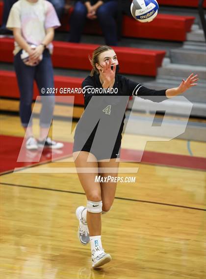 Thumbnail 2 in Tracy vs. Granite Bay (CIF SJS D2 Final) photogallery.
