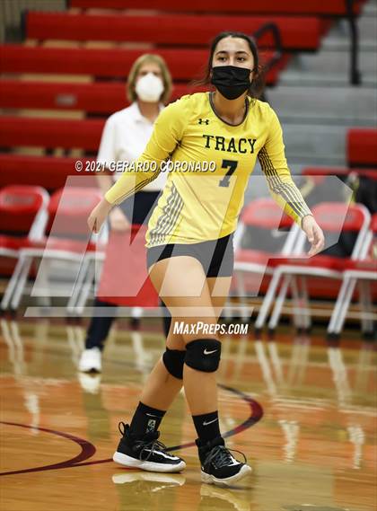 Thumbnail 3 in Tracy vs. Granite Bay (CIF SJS D2 Final) photogallery.