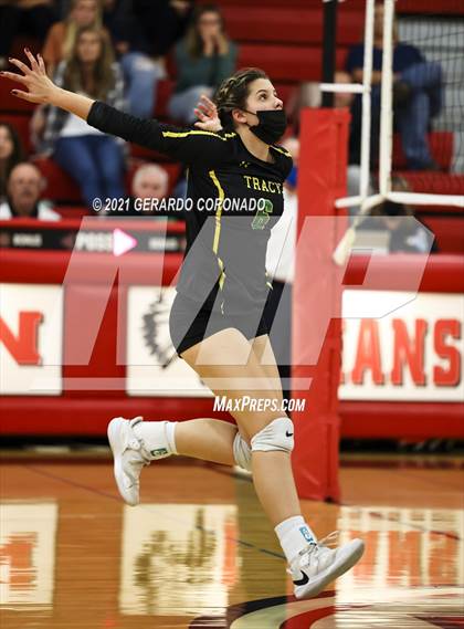 Thumbnail 3 in Tracy vs. Granite Bay (CIF SJS D2 Final) photogallery.