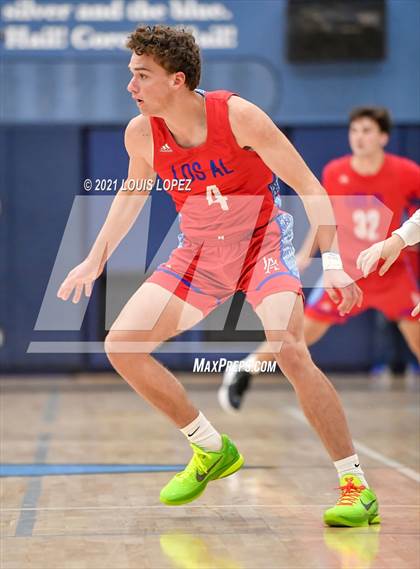 Thumbnail 1 in Los Alamitos vs. Santa Barbara (CDM Beach Bash Tournament) photogallery.