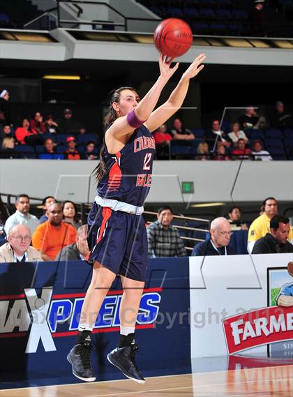 Thumbnail 1 in Saint Joseph vs. Chaminade (CIF SS 3A Final) photogallery.