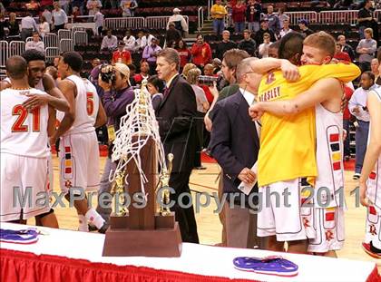 Thumbnail 2 in Rock Island vs. Centralia (IHSA Class 3A Final) photogallery.