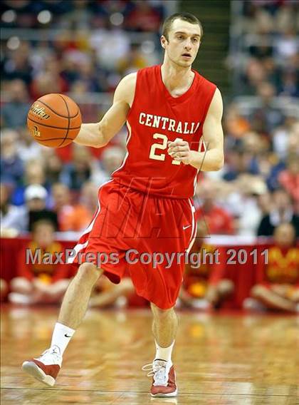 Thumbnail 2 in Rock Island vs. Centralia (IHSA Class 3A Final) photogallery.