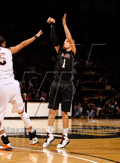 Thumbnail 2 in Wasson vs. Lewis-Palmer (CHSAA 4A Final Four) photogallery.