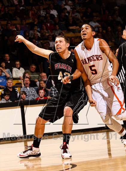 Thumbnail 3 in Wasson vs. Lewis-Palmer (CHSAA 4A Final Four) photogallery.