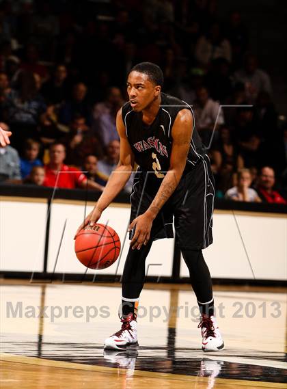 Thumbnail 3 in Wasson vs. Lewis-Palmer (CHSAA 4A Final Four) photogallery.