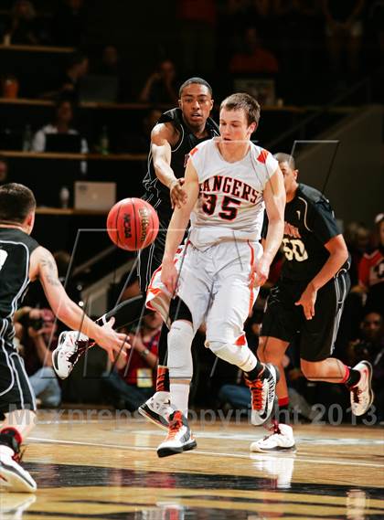 Thumbnail 3 in Wasson vs. Lewis-Palmer (CHSAA 4A Final Four) photogallery.