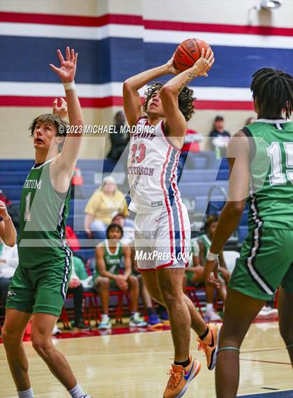 Thumbnail 2 in Hardin-Jefferson vs Tatum (Hardin-Jefferson Basketball Marathon) photogallery.
