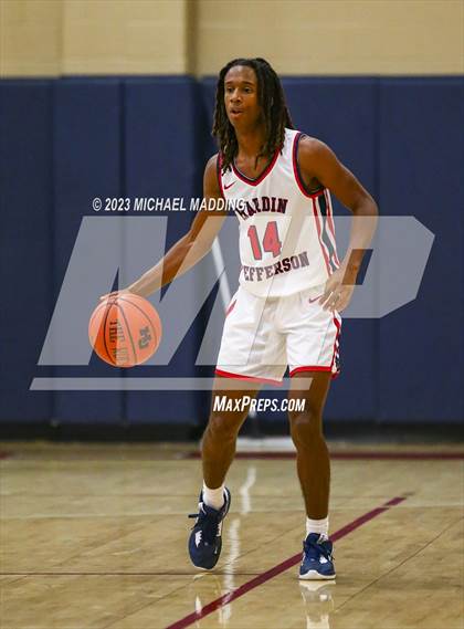 Thumbnail 3 in Hardin-Jefferson vs Tatum (Hardin-Jefferson Basketball Marathon) photogallery.
