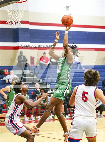 Thumbnail 3 in Hardin-Jefferson vs Tatum (Hardin-Jefferson Basketball Marathon) photogallery.