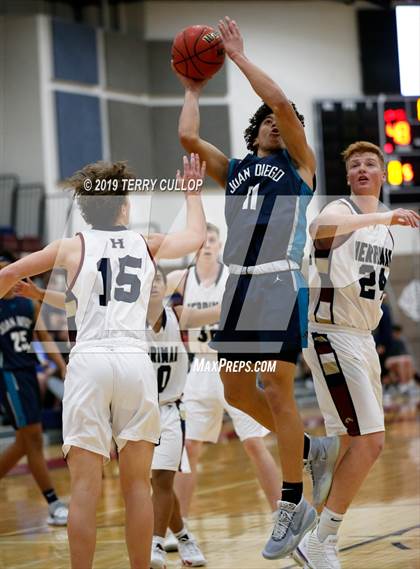 Thumbnail 2 in Juan Diego Catholic @ Herriman photogallery.