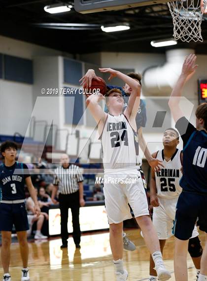 Thumbnail 3 in Juan Diego Catholic @ Herriman photogallery.