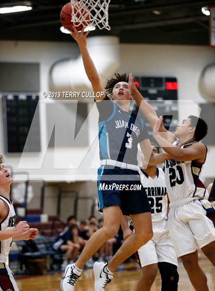 Thumbnail 2 in Juan Diego Catholic @ Herriman photogallery.