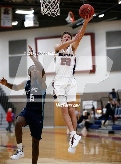 Thumbnail 3 in Juan Diego Catholic @ Herriman photogallery.