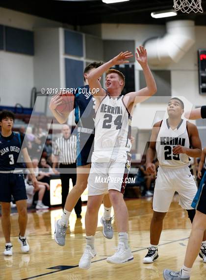 Thumbnail 2 in Juan Diego Catholic @ Herriman photogallery.