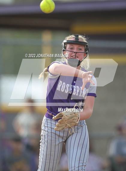 Thumbnail 3 in Rosepine vs Doyle (LHSAA 2A Quarterfinal Playoff) photogallery.