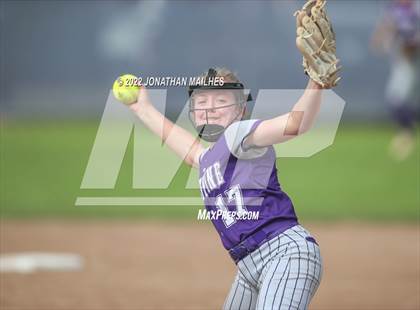 Thumbnail 1 in Rosepine vs Doyle (LHSAA 2A Quarterfinal Playoff) photogallery.