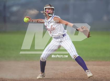 Thumbnail 3 in Rosepine vs Doyle (LHSAA 2A Quarterfinal Playoff) photogallery.