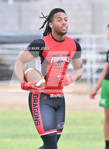 Thumbnail 2 in Canyon View vs. West Point (Canyon View 7on7 Tournament) photogallery.