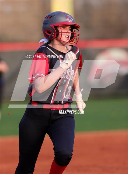 Thumbnail 3 in Etowah @ Cherokee photogallery.