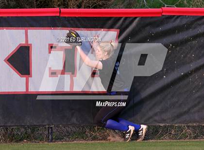 Thumbnail 2 in Etowah @ Cherokee photogallery.