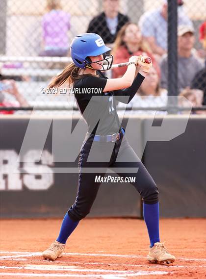 Thumbnail 1 in Etowah @ Cherokee photogallery.