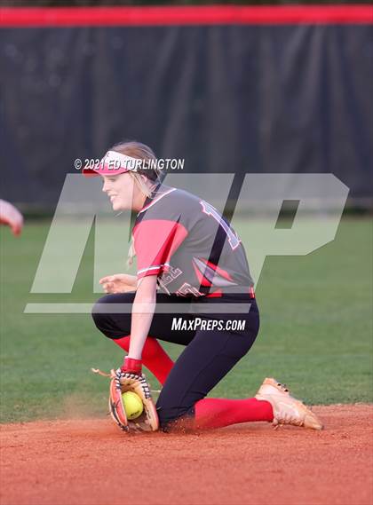 Thumbnail 3 in Etowah @ Cherokee photogallery.