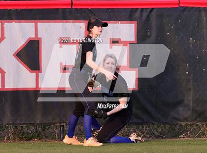 Thumbnail 2 in Etowah @ Cherokee photogallery.