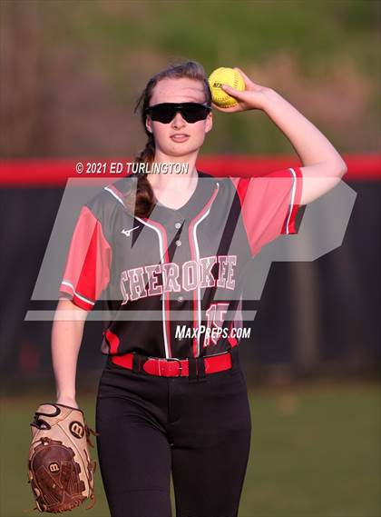 Thumbnail 1 in Etowah @ Cherokee photogallery.