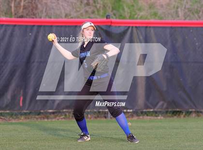 Thumbnail 2 in Etowah @ Cherokee photogallery.