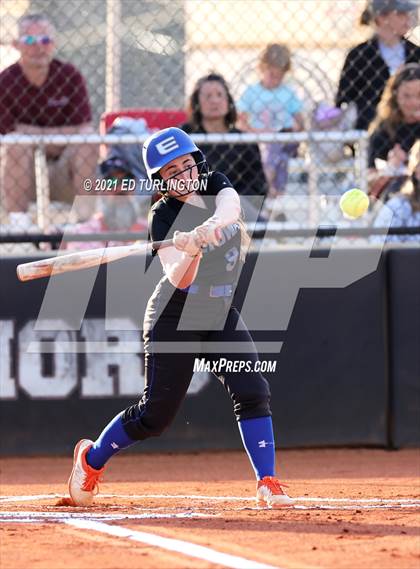 Thumbnail 2 in Etowah @ Cherokee photogallery.