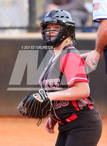 Thumbnail 1 in Etowah @ Cherokee photogallery.