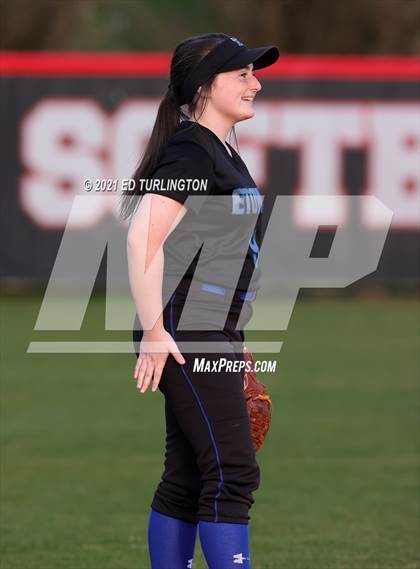 Thumbnail 2 in Etowah @ Cherokee photogallery.