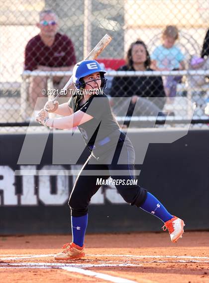 Thumbnail 1 in Etowah @ Cherokee photogallery.