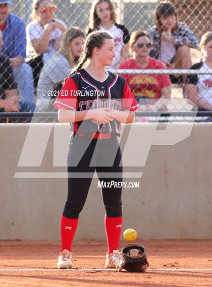 Thumbnail 2 in Etowah @ Cherokee photogallery.