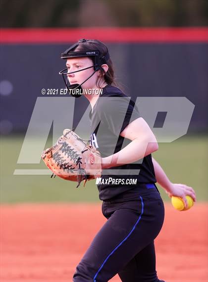 Thumbnail 1 in Etowah @ Cherokee photogallery.
