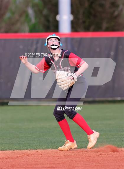 Thumbnail 1 in Etowah @ Cherokee photogallery.