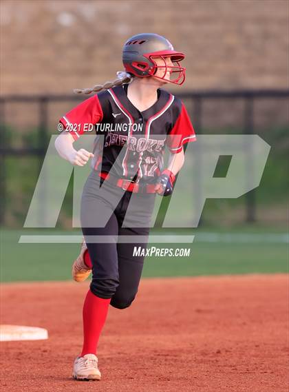 Thumbnail 2 in Etowah @ Cherokee photogallery.