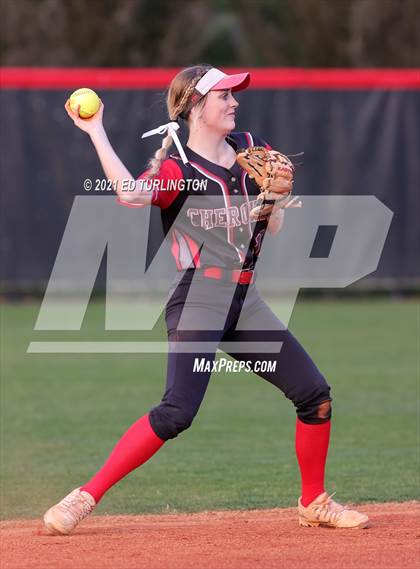 Thumbnail 1 in Etowah @ Cherokee photogallery.