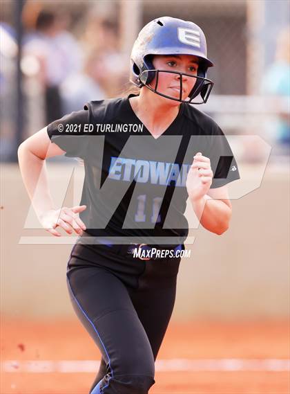 Thumbnail 2 in Etowah @ Cherokee photogallery.