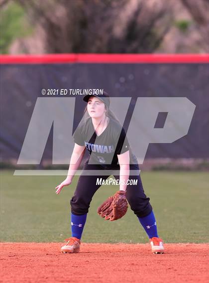 Thumbnail 3 in Etowah @ Cherokee photogallery.