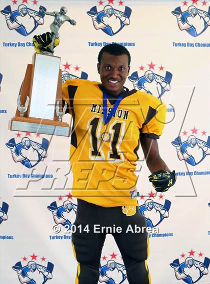 Thumbnail 2 in Lincoln vs. Mission (CIF SF Section Final Award Photos) photogallery.