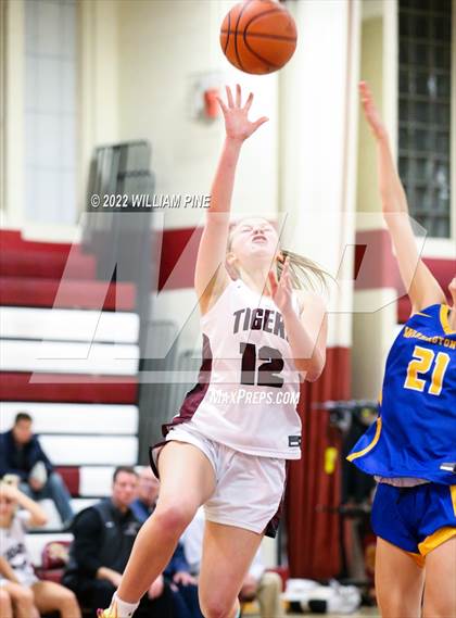 Thumbnail 1 in Washingtonville @ Kingston photogallery.