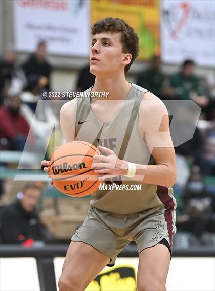 Thumbnail 3 in United Faith Christian Academy vs. Greenfield (NCISAA 1A State Championship) photogallery.