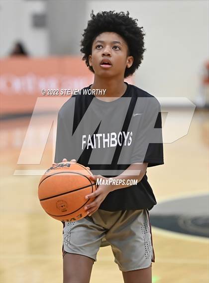 Thumbnail 1 in United Faith Christian Academy vs. Greenfield (NCISAA 1A State Championship) photogallery.