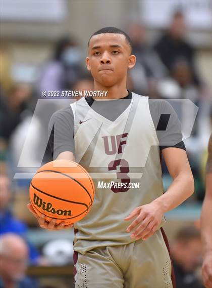 Thumbnail 3 in United Faith Christian Academy vs. Greenfield (NCISAA 1A State Championship) photogallery.