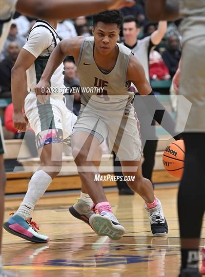 Thumbnail 1 in United Faith Christian Academy vs. Greenfield (NCISAA 1A State Championship) photogallery.